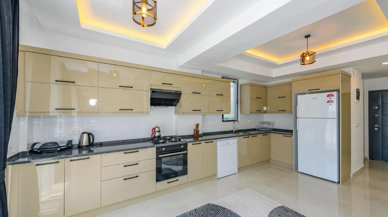 Atlantis - 4 Bedroom Holiday Villa In Hisaronu Oludeniz 0*,