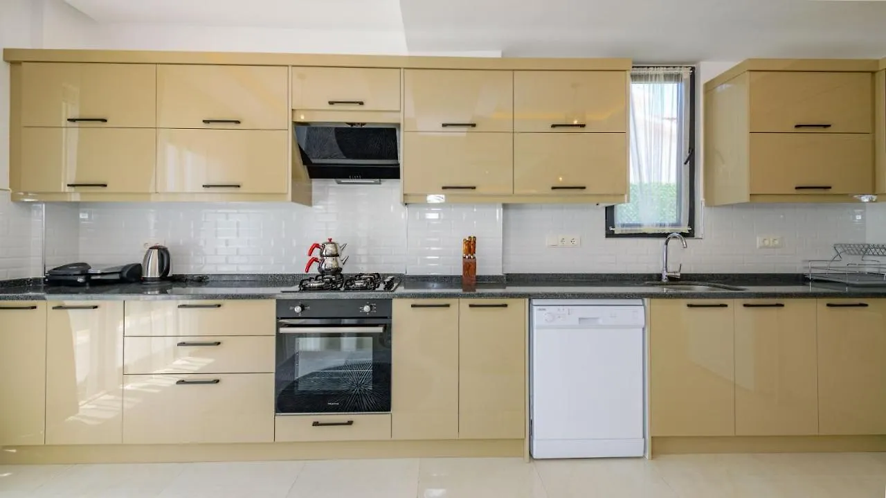 Atlantis - 4 Bedroom Holiday Villa In Hisaronu Oludeniz 0*,