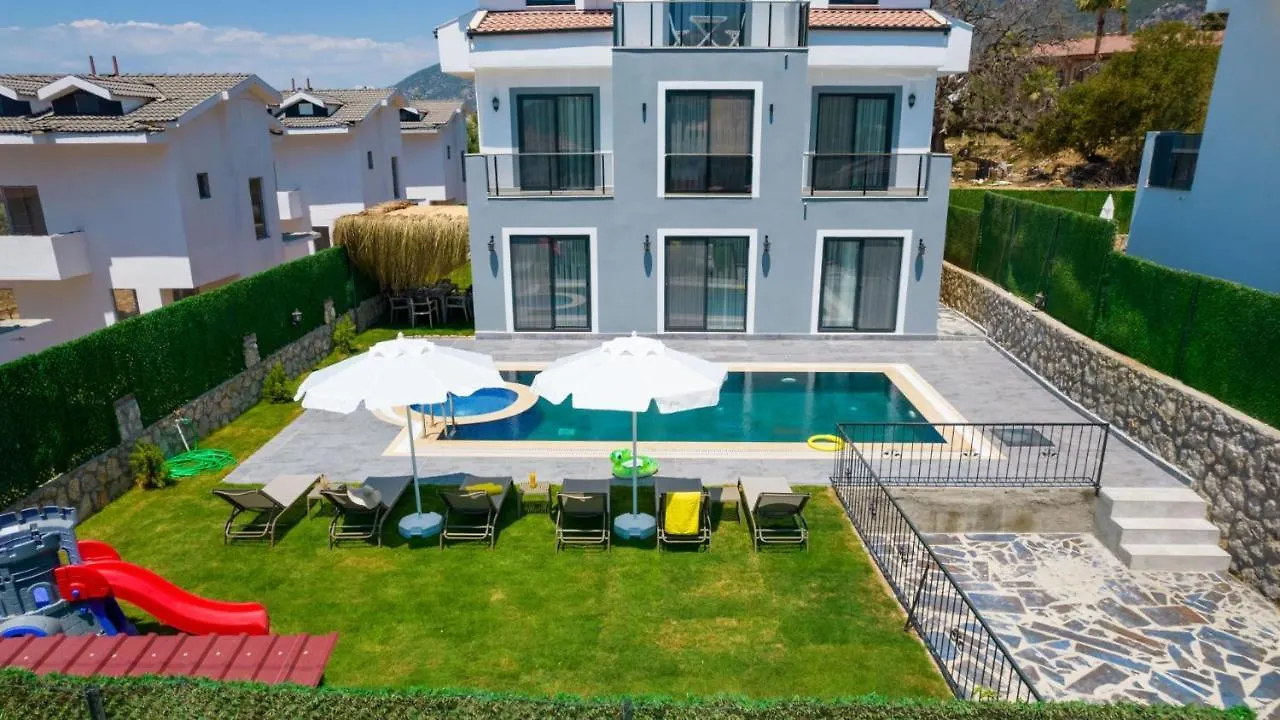 Atlantis - 4 Bedroom Holiday Villa In Hisaronu Oludeniz Turkey